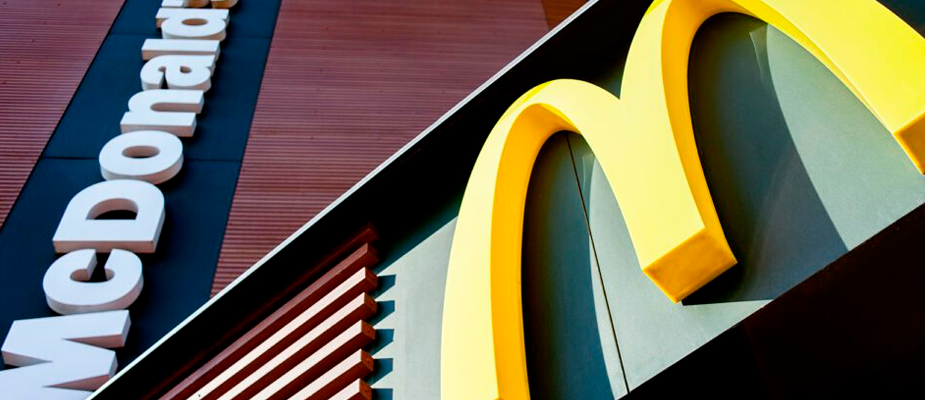 Imagem destaque: McDonald’s anuncia novas metas e prevê US$ 8,5 bi para apoiar franqueados