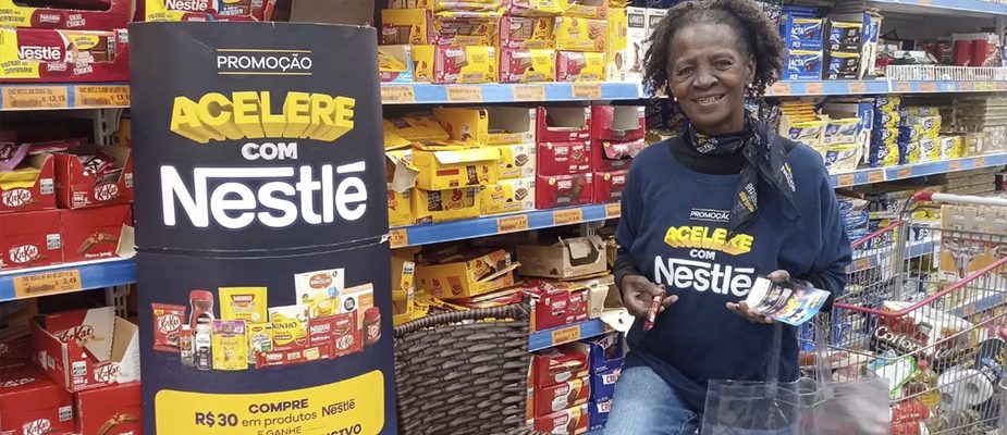 Imagem destaque: Nestlé contrata 400 profissionais 50+ para ação nos pontos de venda