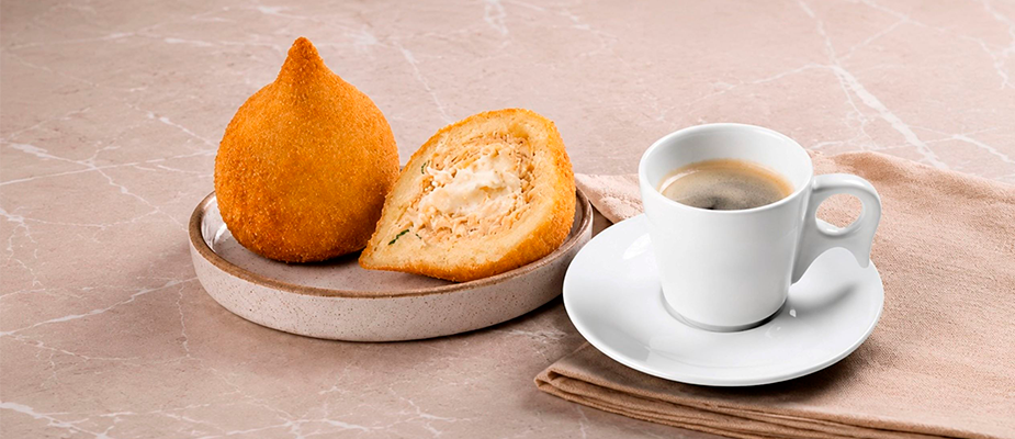 Imagem destaque: Sodiê Doces oferece café na compra de coxinha