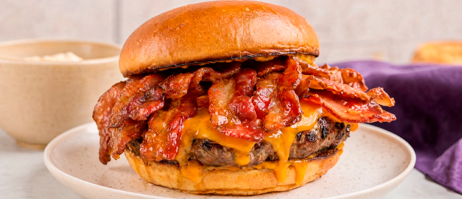 Imagem destaque: Paraná lidera consumo de comidas com bacon no delivery