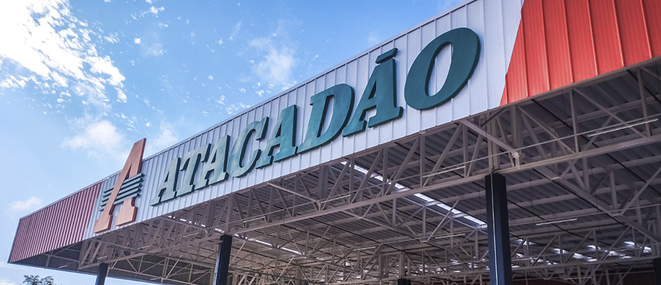 Imagem destaque: Carrefour Property acelera expansão de marcas dentro do Atacadão