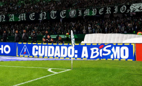 Imagem: BIS instala placa de “aBISmo” após lance viral no estádio Couto Pereira (PR)