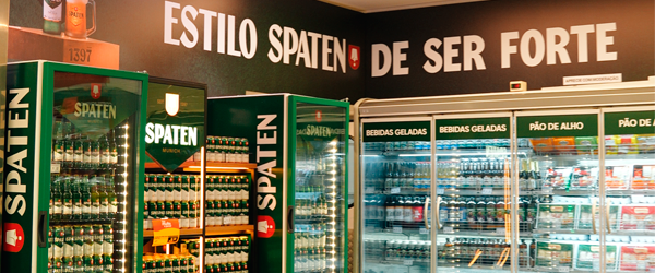 Imagem: Imec Supermercados e Spaten estreiam fachada temática no Rio Grande do Sul