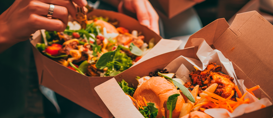 Imagem destaque: Classes B e C concentram 91,5% dos consumidores de delivery no Brasil