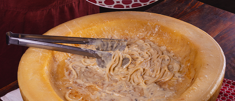 Imagem destaque: Il Balcone aposta em Linguine al Grana Padano como destaque do menu