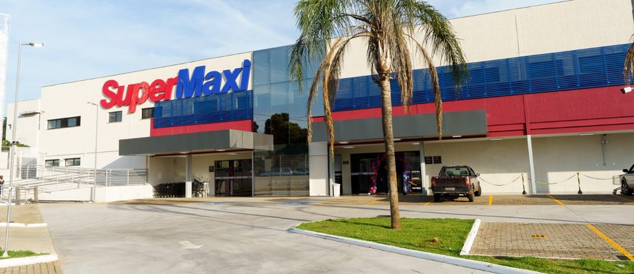 Imagem destaque: Com investimento de R$ 70 milhões, Super Maxi expande atuação em Uberlândia (MG)