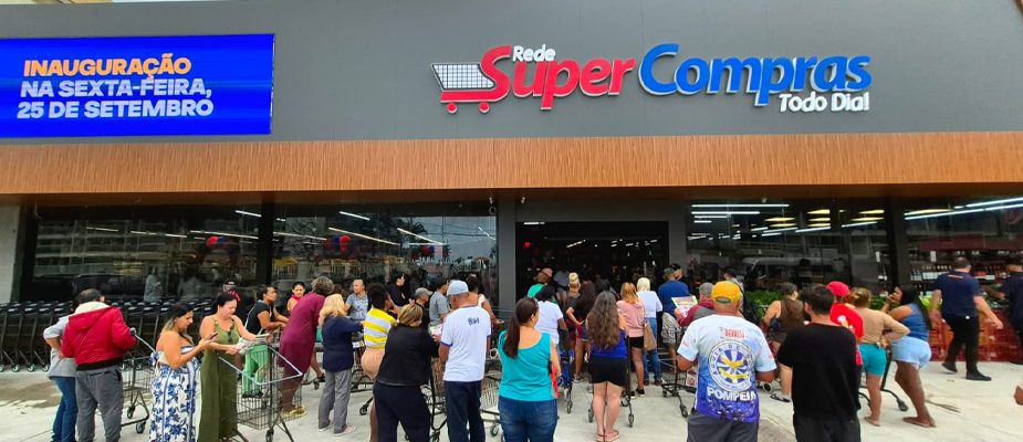 Imagem destaque: Super Compras aposta em tecnologia em nova loja no Recreio dos Bandeirantes (RJ)