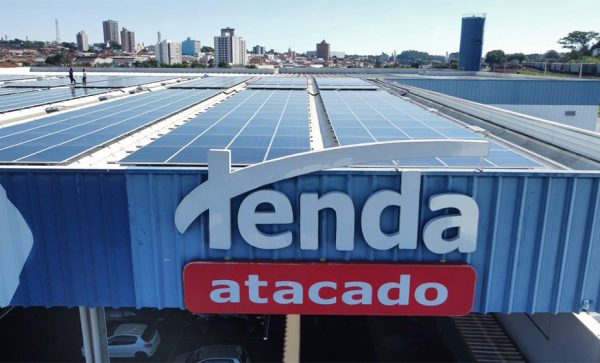Imagem: Tenda Atacado investe R$ 2,2 milhões em energia solar na loja de Matão (SP)