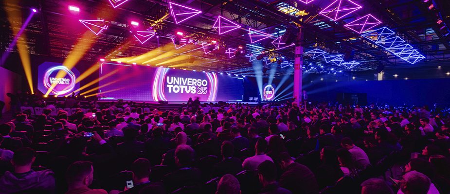 Imagem destaque: Universo TOTVS 2026 terá espaço de imersão em IA