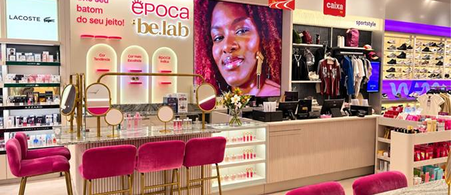 Imagem destaque: Época Cosméticos cria espaço de personalização de maquiagem em São Paulo