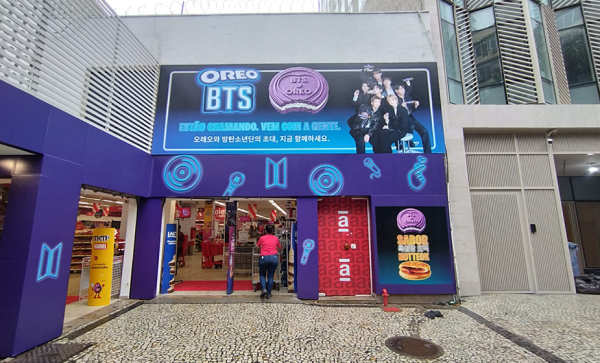 Imagem: Mondelez e Americanas estreiam flagship de Oreo BTS no Brasil