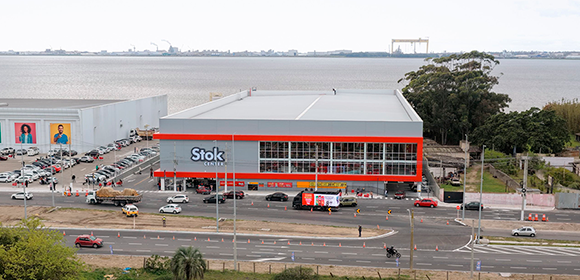 Imagem: Stok Center inaugura 2ª loja em Rio Grande (RS) e chega a 48 unidades