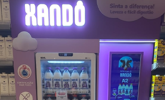 Imagem: Xandô leva geladeiras de leite refrigerado para corredores de UHT