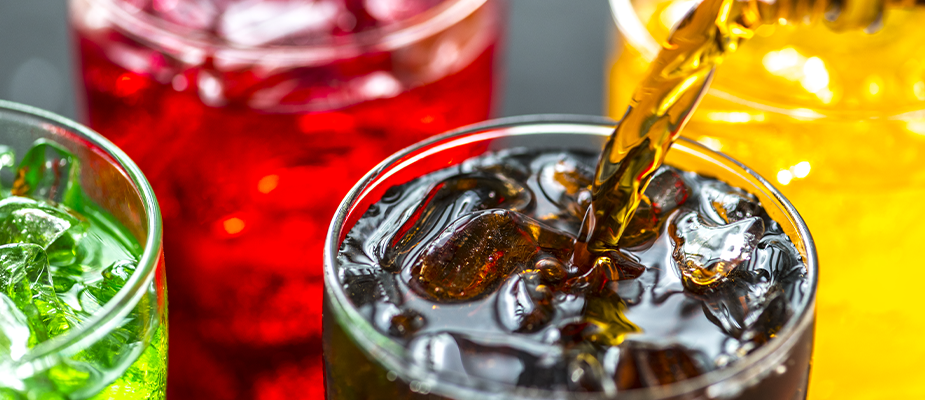 Imagem destaque: Coca-Cola e Baly são destaques em ranking de consumo de bebidas fora do lar