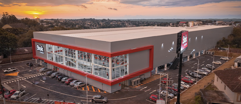 Imagem destaque: Stok Center chega a Camaquã (RS) e alcança 49 lojas