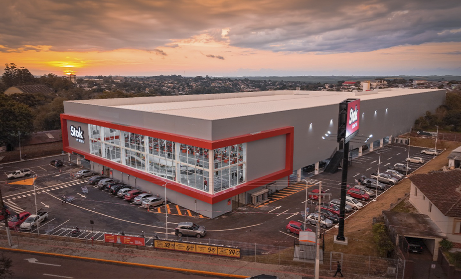 Imagem: Stok Center chega a Camaquã (RS) e alcança 49 lojas
