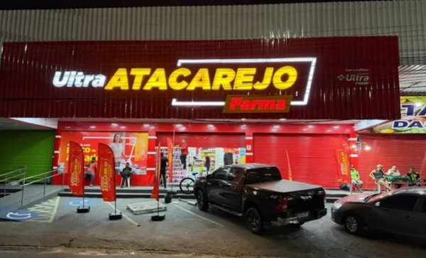 Imagem: Ultra Popular estreia farmácia no formato atacarejo em São Luís (MA)