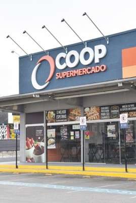 Imagem: Coop reinaugura supermercado e drogaria