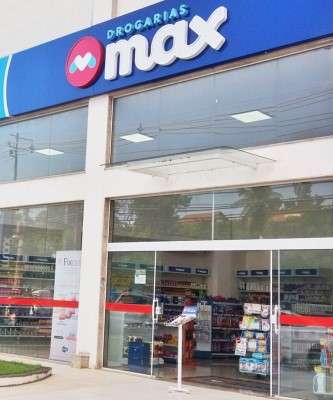Imagem: Franquia Drogarias Max Dobra Faturamento