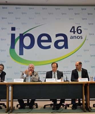 Imagem: Investimentos Líquidos Caem 40%