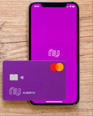 Imagem: Nubank Conquista Clientes Acima dos 60