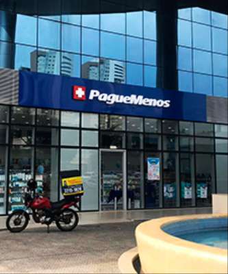 Imagem: Pague Menos Abre PDV no Shopping Mais Alto do Brasil