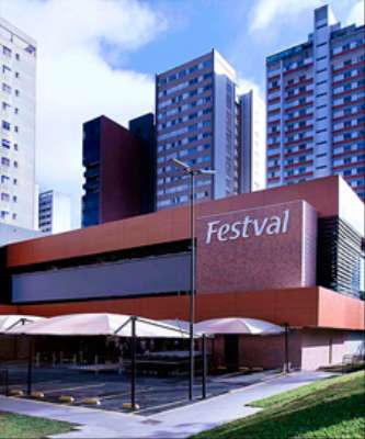 Imagem: Festval Constrói Loja em Rebouças, Curitiba (PR)