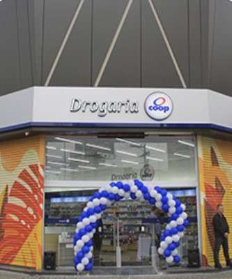 Imagem: Coop Expande a Rede Própria de Drogarias