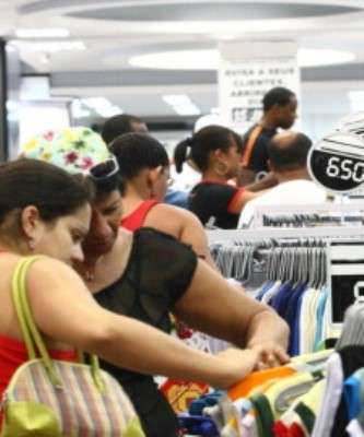 Imagem: Vendas de Abril Têm Maior Alta em 21 Anos