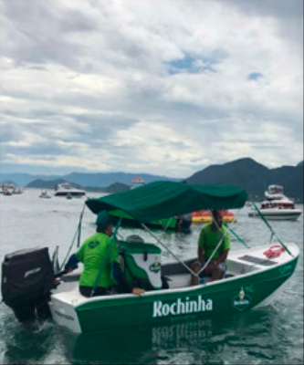 Imagem: Rochinha Comercializa Produtos no Mar