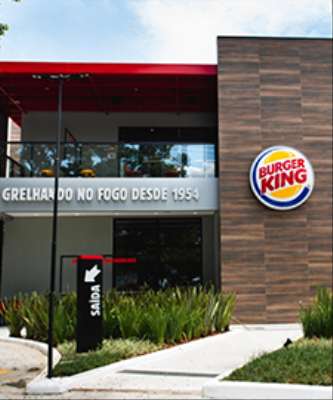 Imagem: Restaurante Tem Área Externa e Grelha Aparente