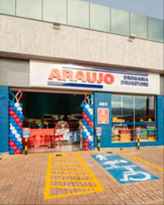 Imagem: Drogaria Araujo Investe em Cidade Mineira