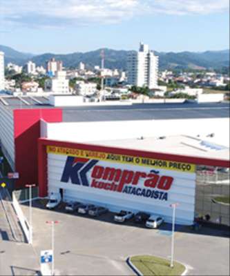 Imagem: Komprão Koch Atacadista Inaugura Loja em SC