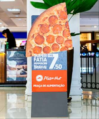 Imagem: Pizza Hut Cria Campanha para a Superfatia Hut