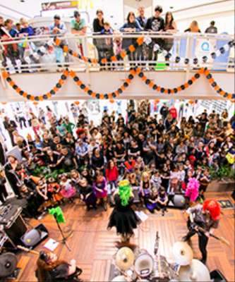 Imagem: Halloween Invade o Shopping Mueller (PR)