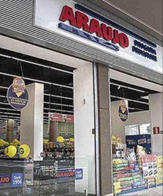 Imagem: Drogaria Inaugura Duas Lojas em Araxá (MG)