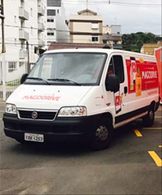 Destaque Drive thru Dobra as Vendas Online do Supermago