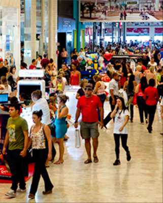Destaque Shoppings Crescem com Oferta de Consumo, Lazer, Entretenimento e Serviço