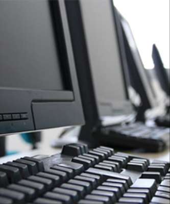 Destaque Mercado Brasileiro de PCs Cresce 15% em 2017